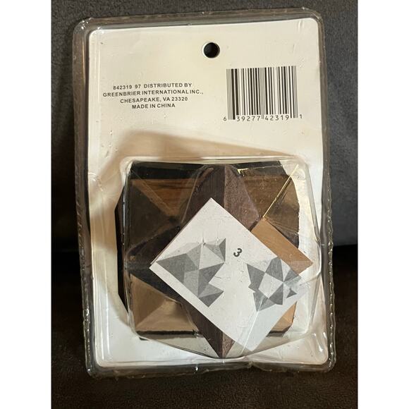 Wooden Brain Bender Puzzle-NIB - Picture 2 of 2